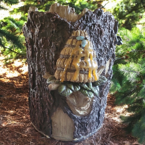 Vtg Waste Basket Garden Planter Black Bear Cub Beehive Wooden Stump Scarf - Picture 8 of 8